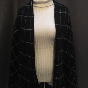 Reversible wrap, so many looks!